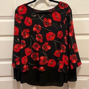 Red Poppy tunic by Cartise
